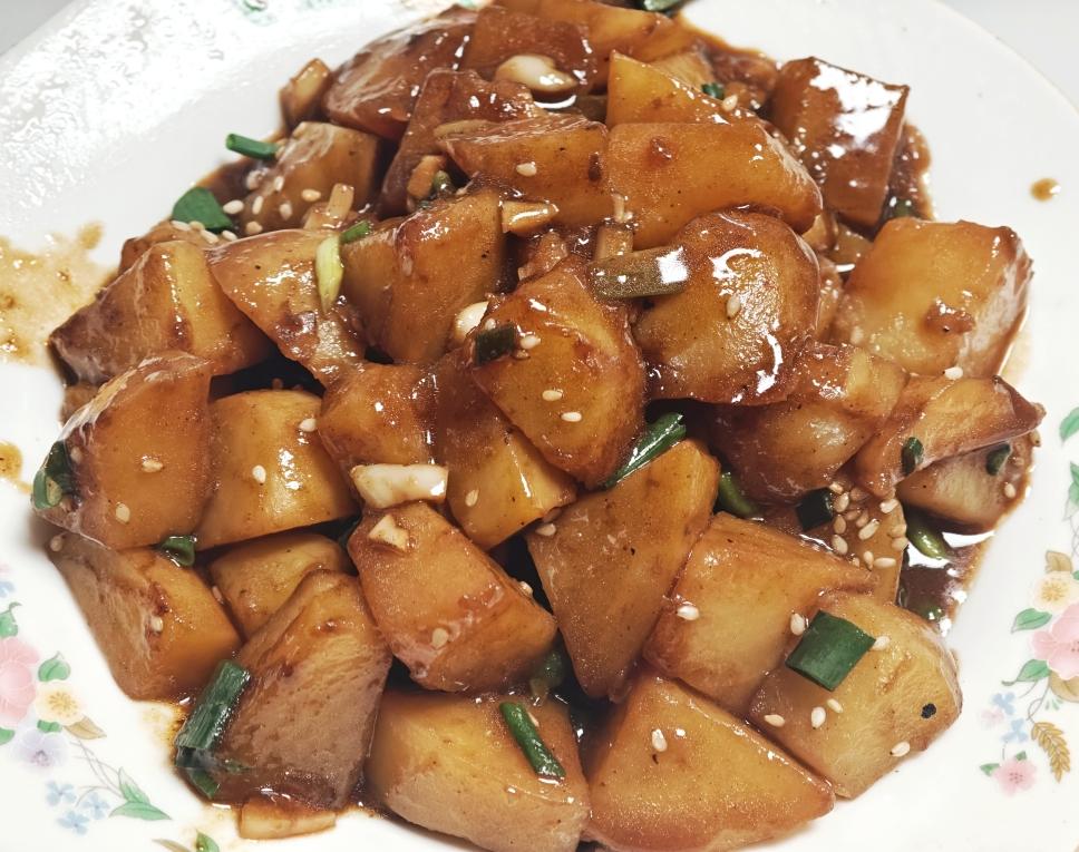 土豆🥔的灵魂吃法，烧土豆，孩子的最爱❤️