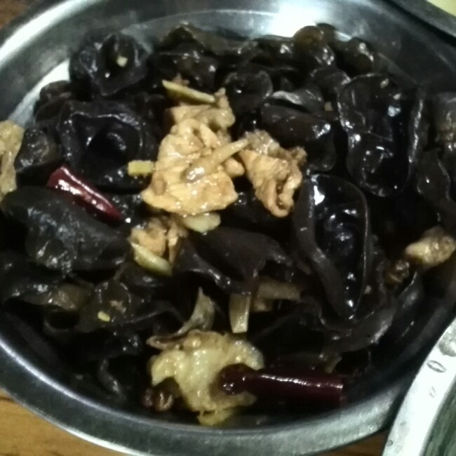 木耳炒肉