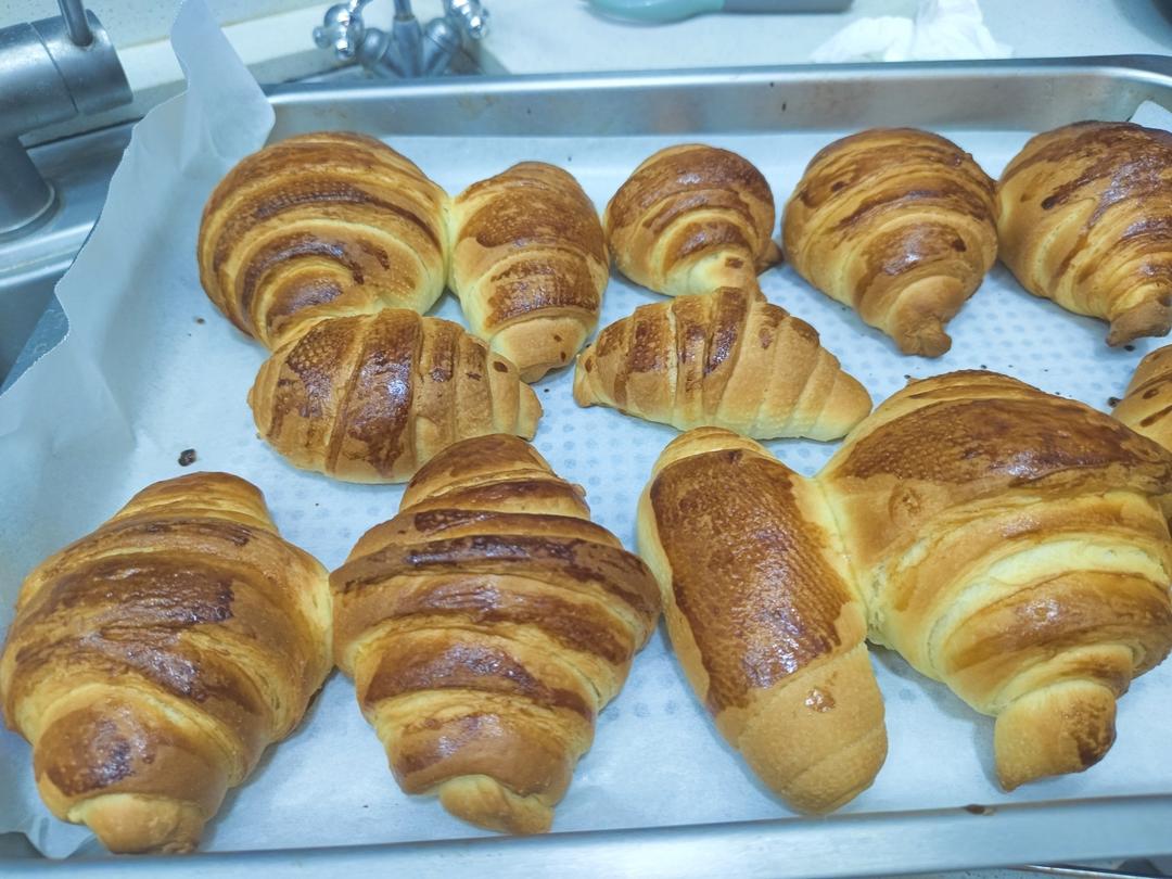 不用折叠！可颂牛角包的傻瓜做法