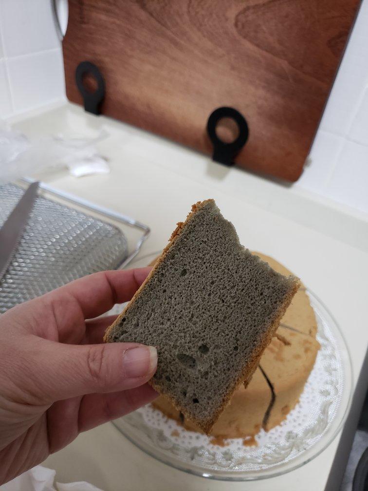 不凹底不塌陷的完美戚风蛋糕