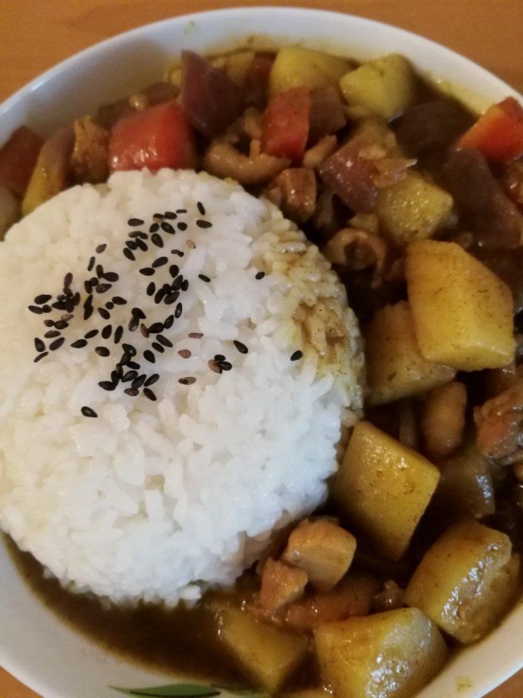 咖喱鸡肉饭