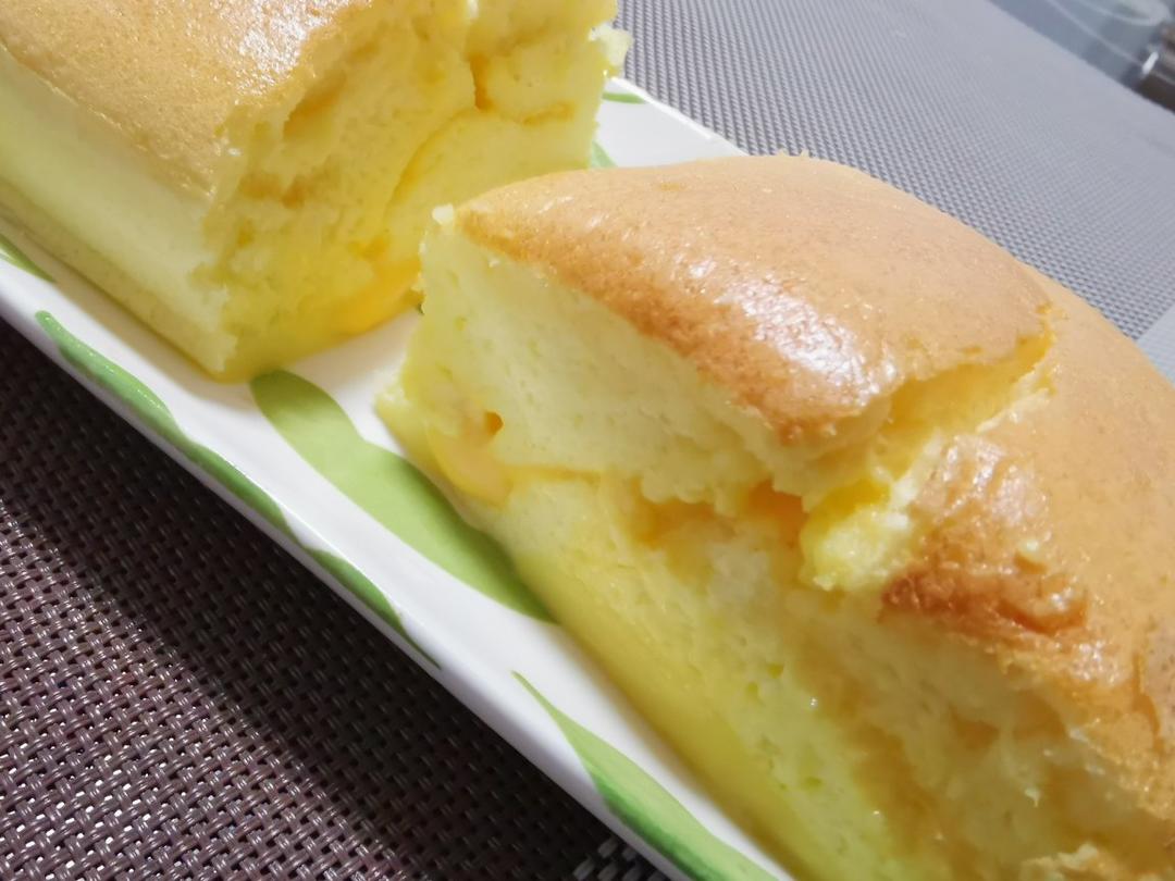 堪比柯基屁股
爆浆芝士🧀古早蛋糕