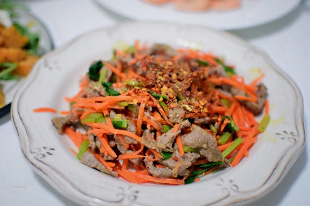 胡萝卜牛肉丝