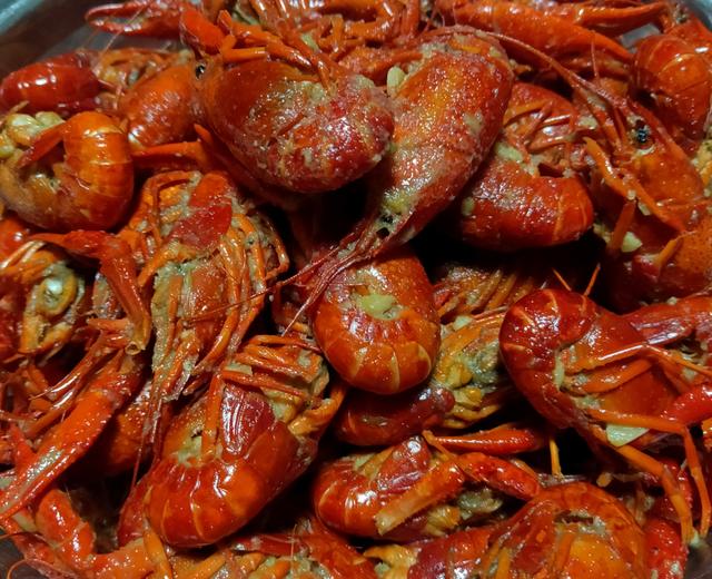 金汤蒜泥龙虾的做法