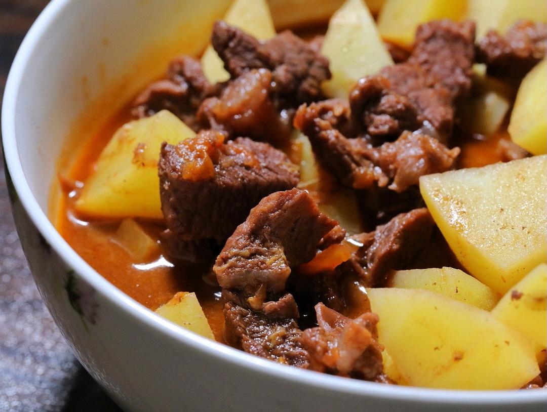 土豆炖牛肉