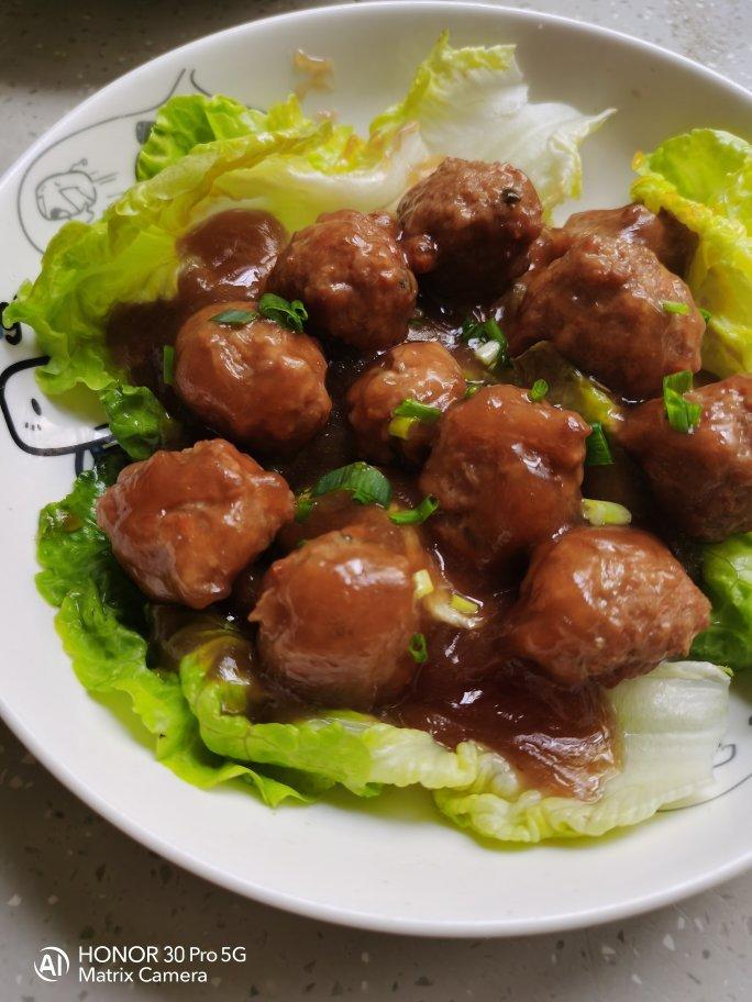四喜丸子/红烧狮子头 Chinese Meatballs