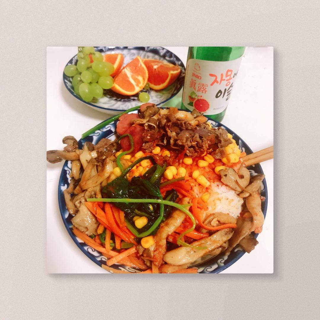 韩式肥牛石锅拌饭