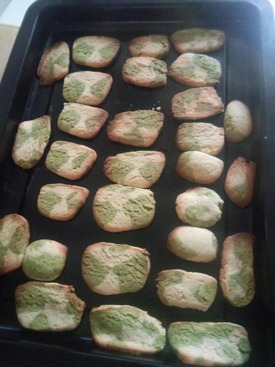 抹茶格子饼干