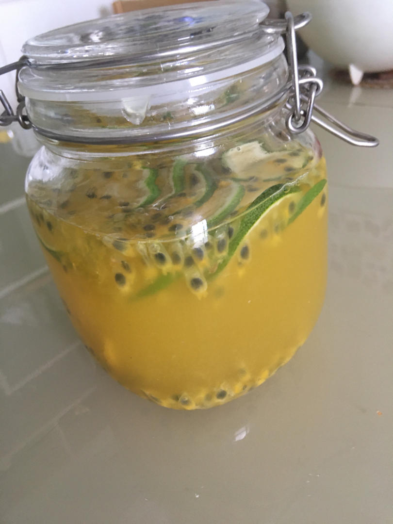 青柠/青桔百香果气泡水/夏日必备