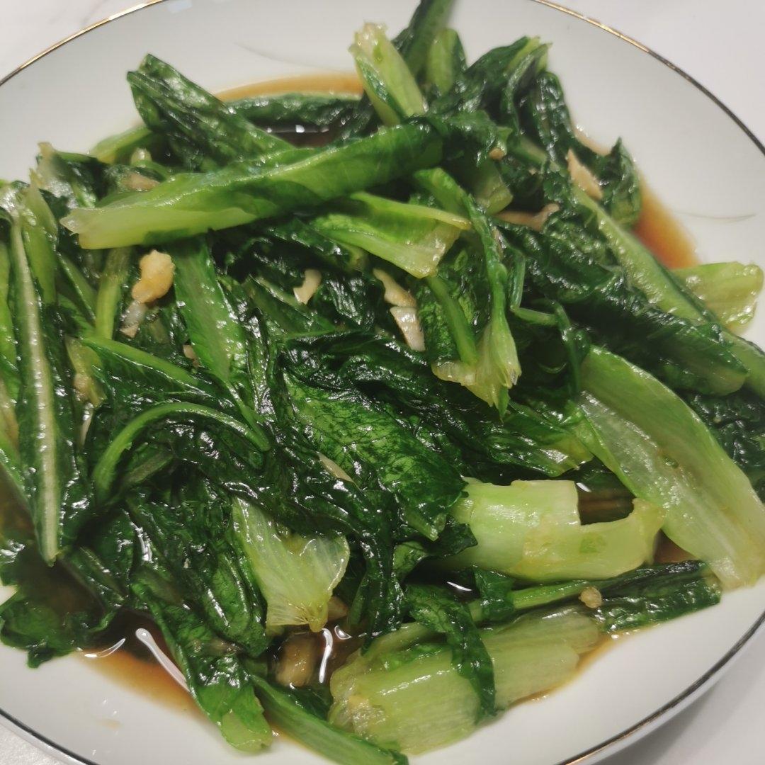 蒜蓉耗油清炒油麦菜，减脂快手菜，宝宝超爱，傻瓜步骤，屡试不爽，好吃且下饭，鲜香爽口！！