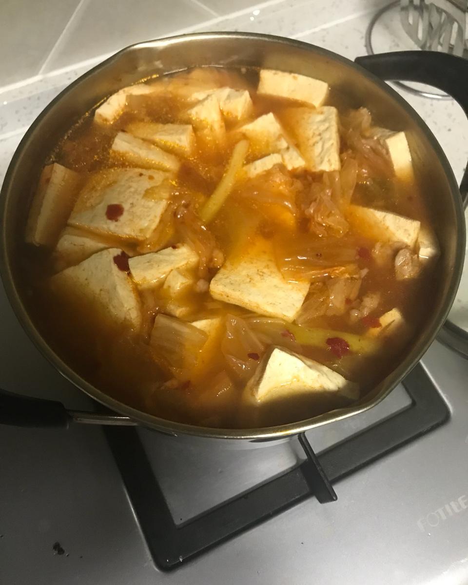 超简单好味的泡菜汤