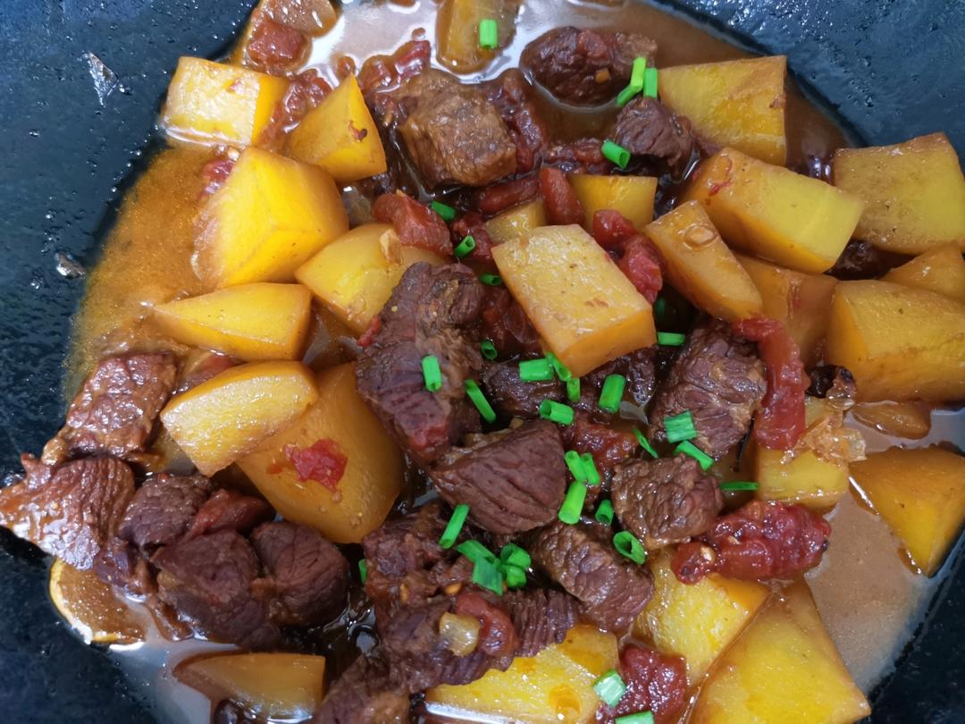 番茄土豆炖牛腩