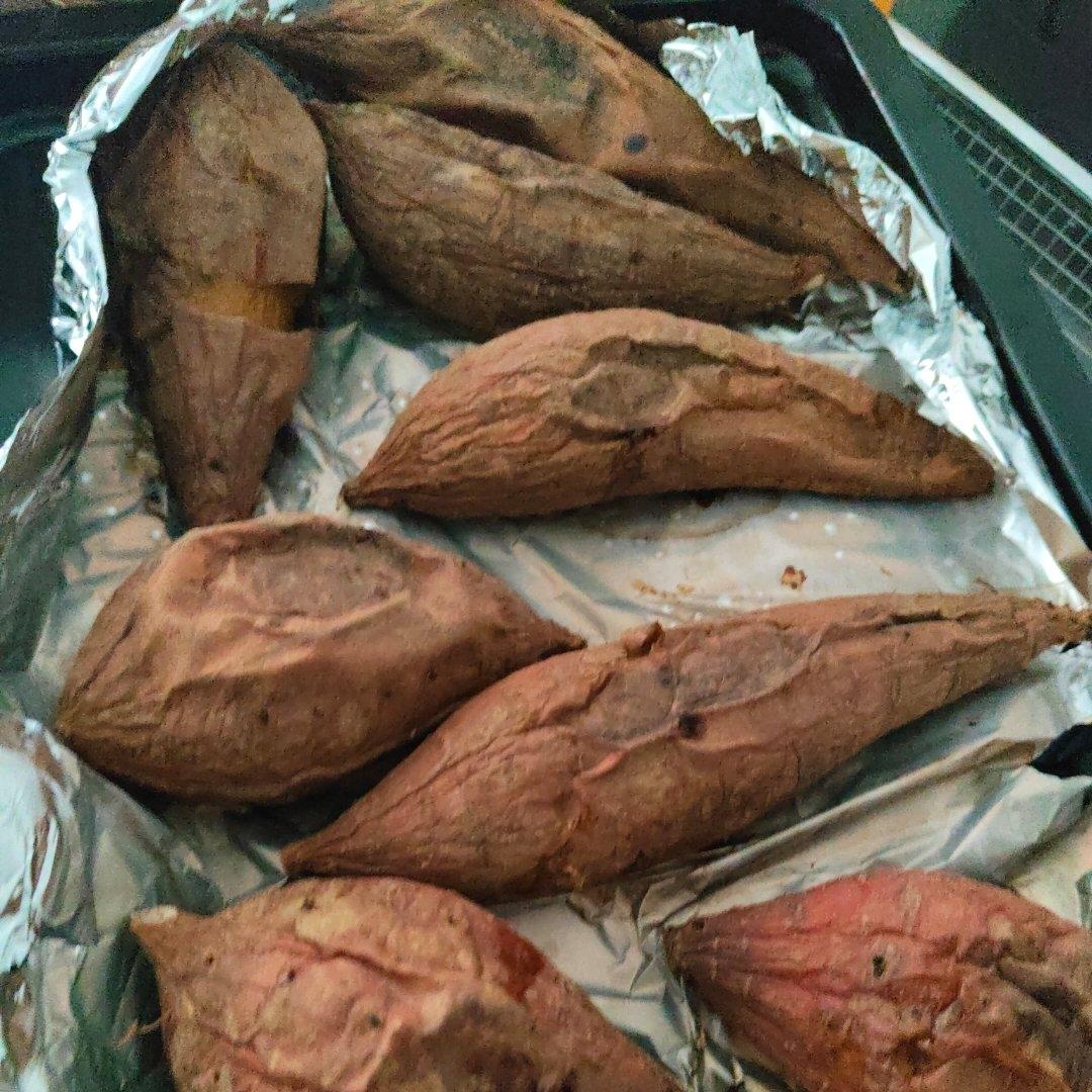 【糯唧唧的烤红薯】糖油四溢皮肉分离外糯里嫩吸溜着吃！