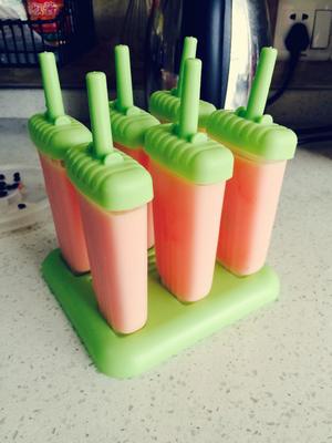 西瓜酸奶冰棍的做法 步骤3