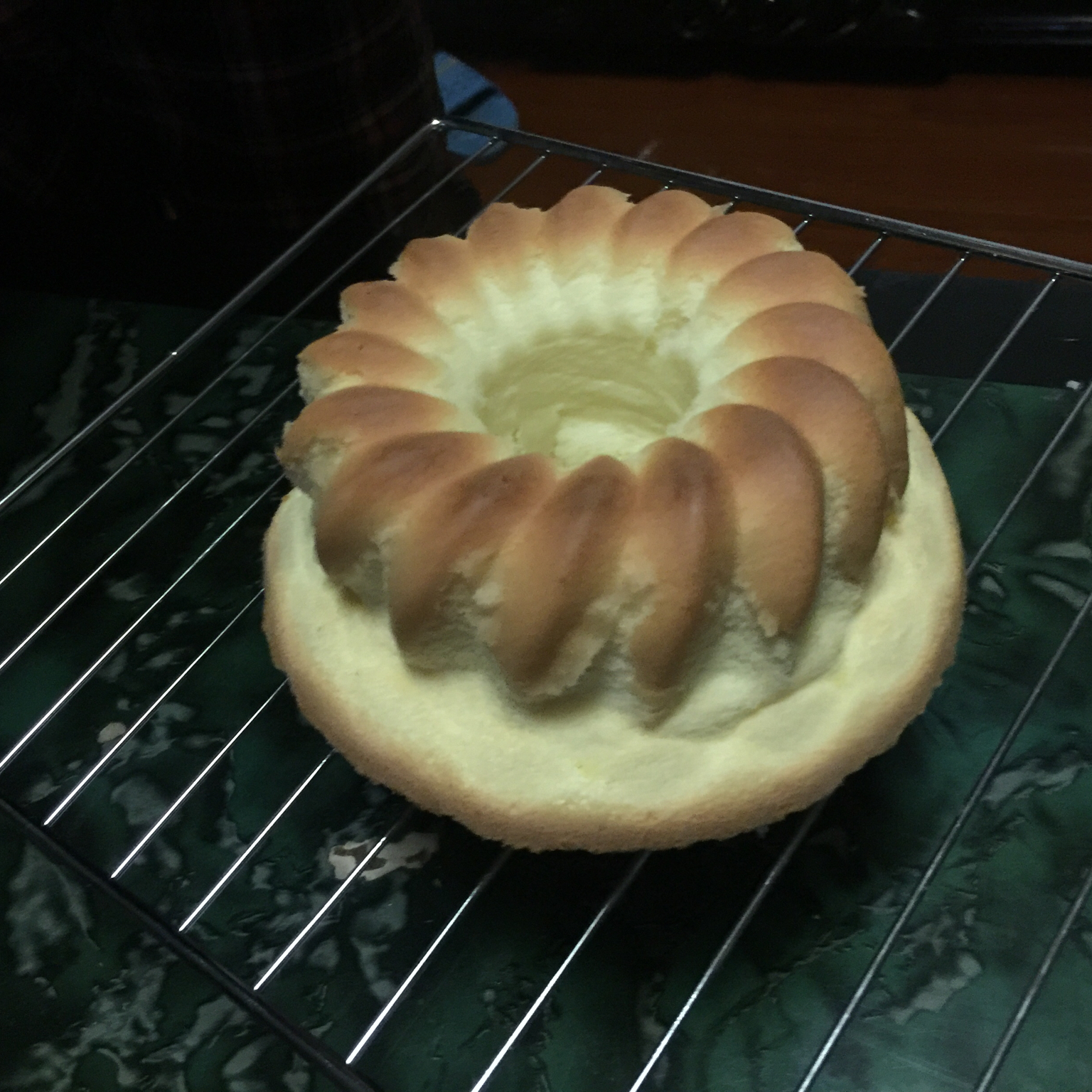 4寸萨瓦林戚风蛋糕