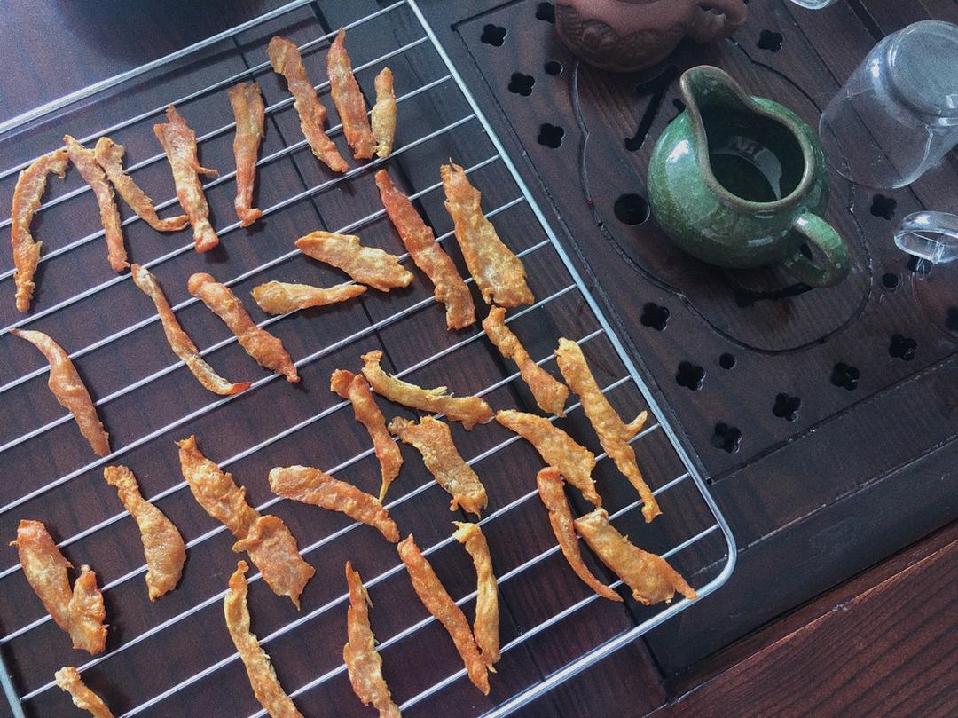 自制狗狗零食烤鸡胸肉干