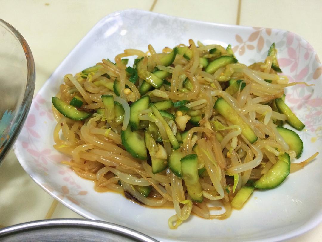 凉拌豆芽的做法