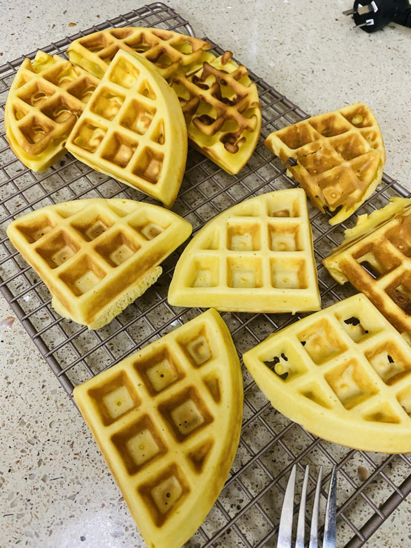 冰淇淋馅华夫饼