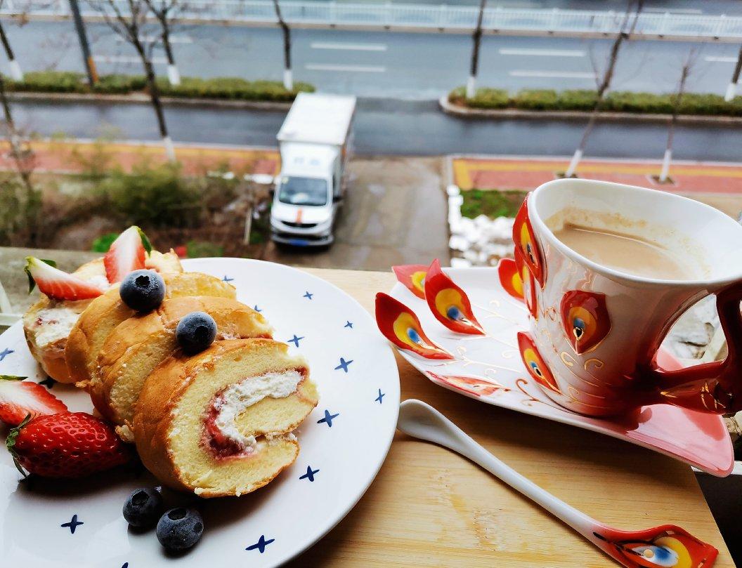 不开裂不掉皮的完美蛋糕卷