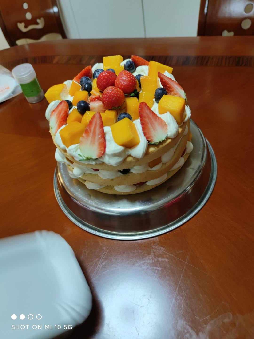 简单好做的8寸戚风蛋糕