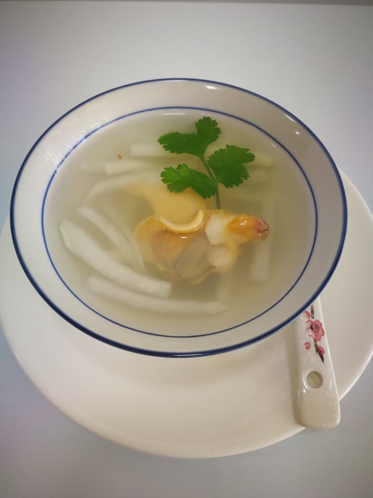 海蚌萝卜汤