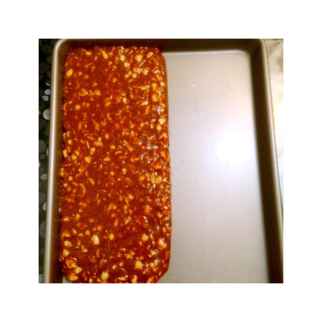 比牛轧糖还要好吃的花生太妃糖（消耗淡奶油）