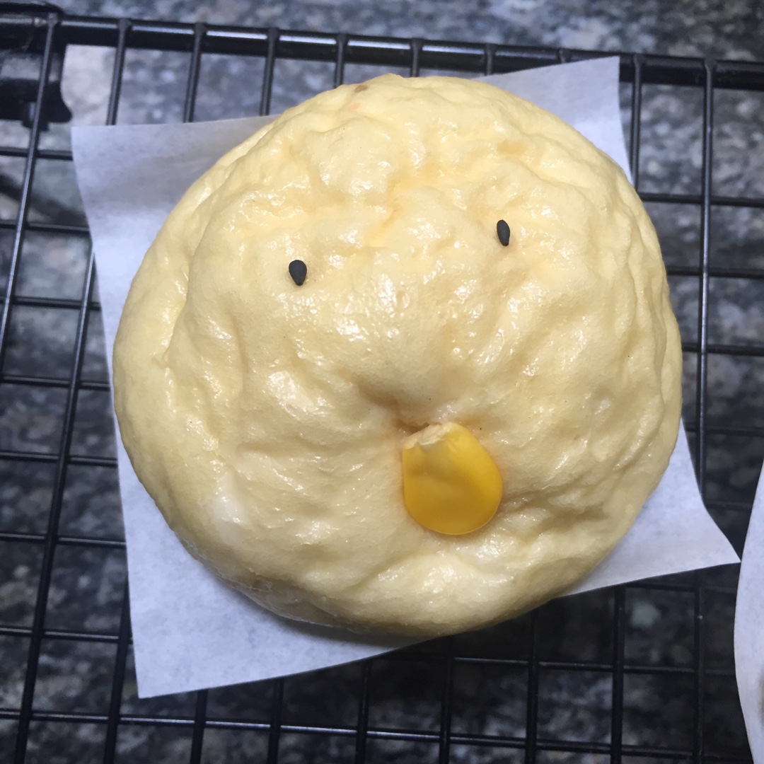 冷6009做的馒头小黄鸡面包超可爱羞涩