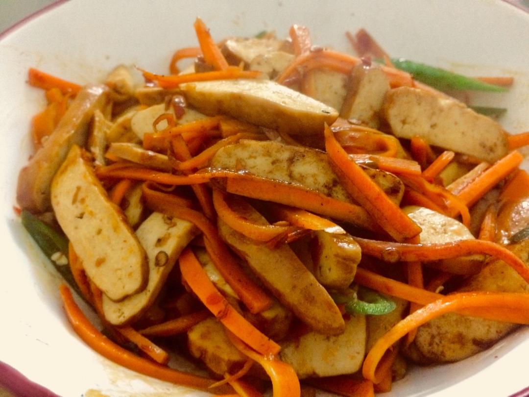 青椒豆腐干