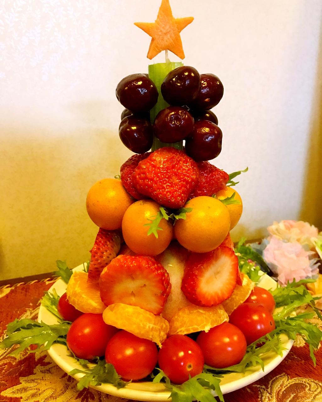 苏苏oo苏苏做的水果圣诞树