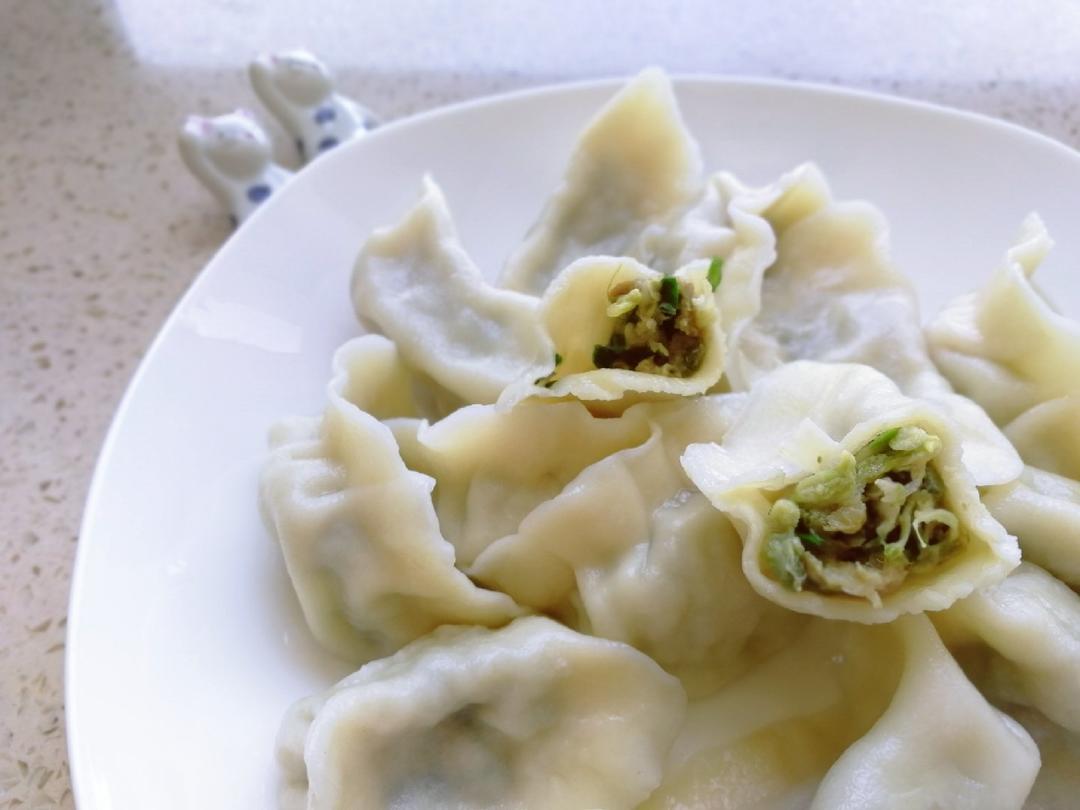 舌尖上的春天槐花饺子