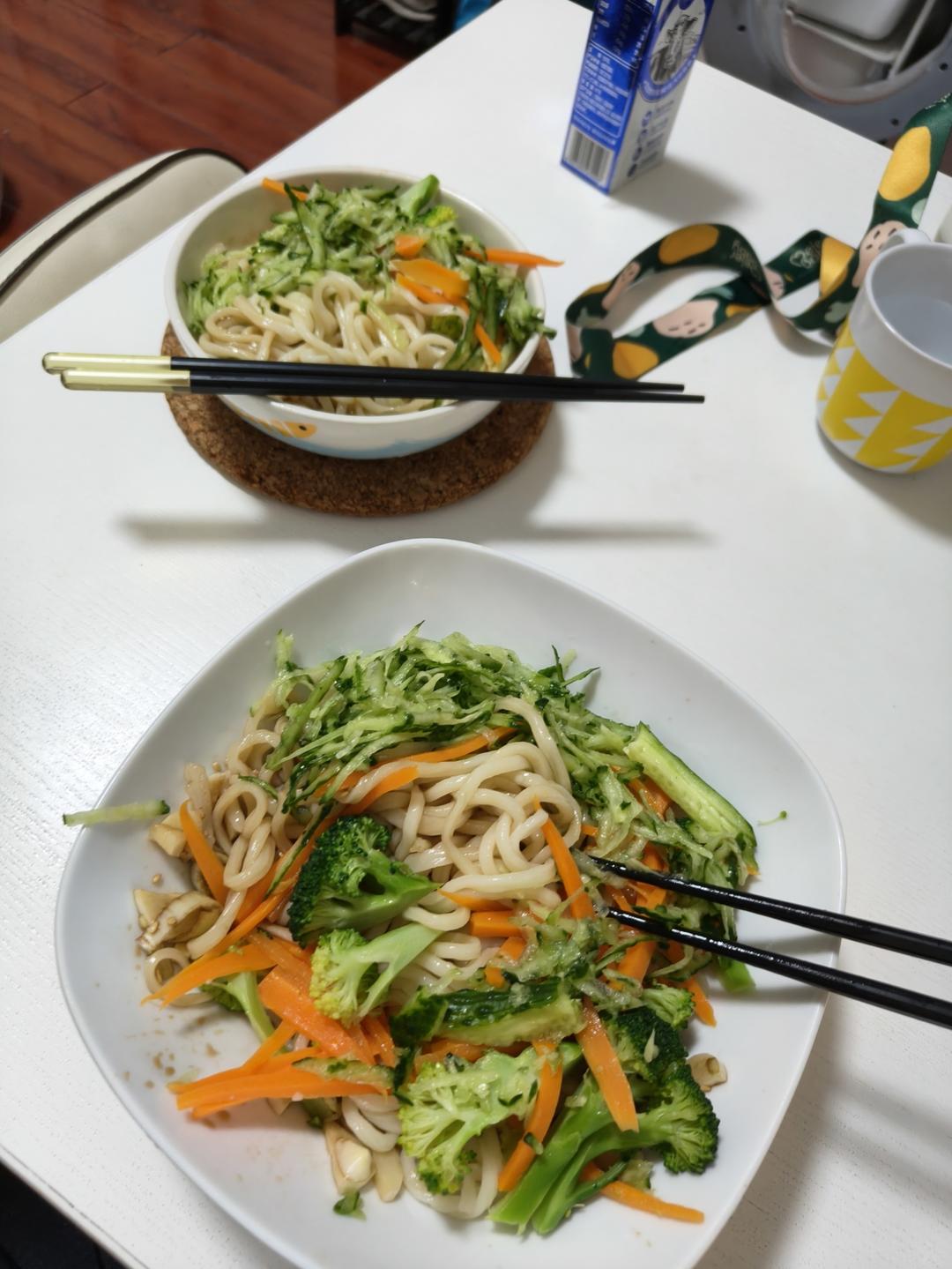 巨好吃㊙️酸辣凉拌面❗️十分钟搞定，简单快手❗️