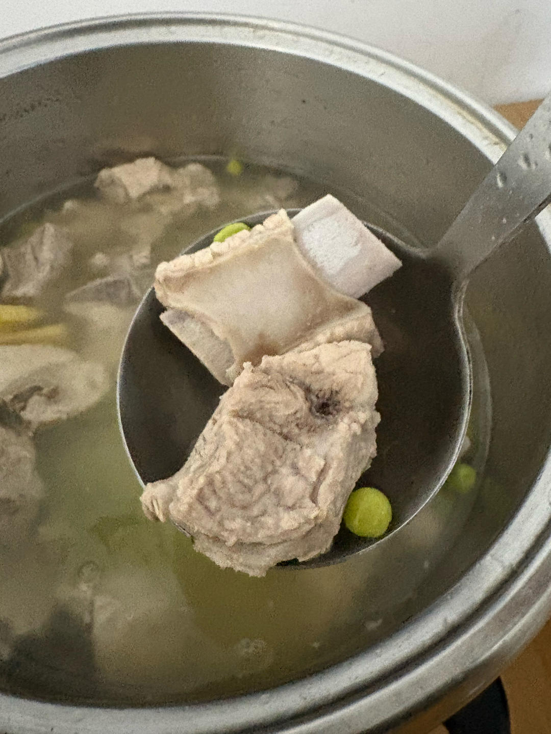 豌豆炖排骨