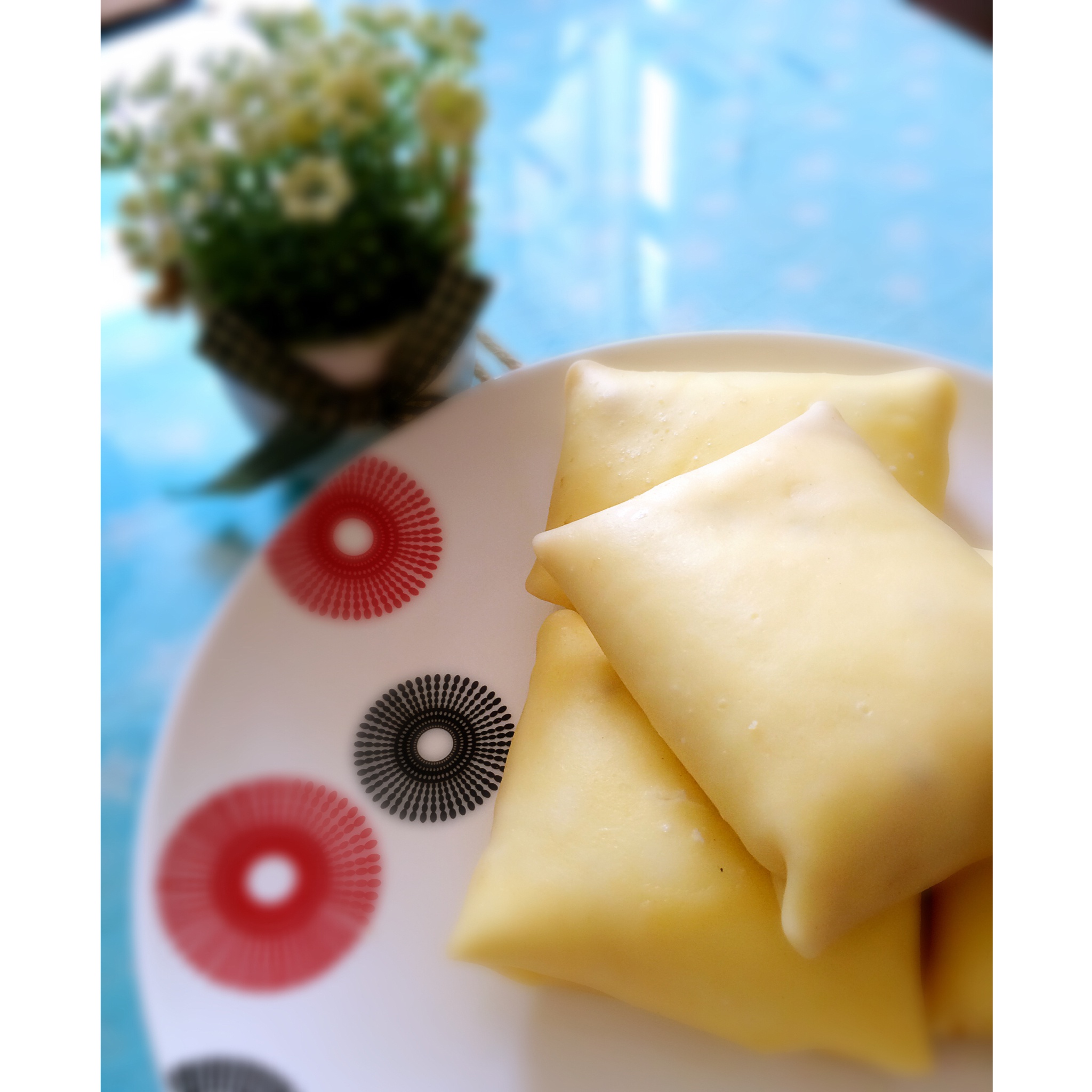 《Tinrry下午茶》教你做芒果班戟和芒果千层饼