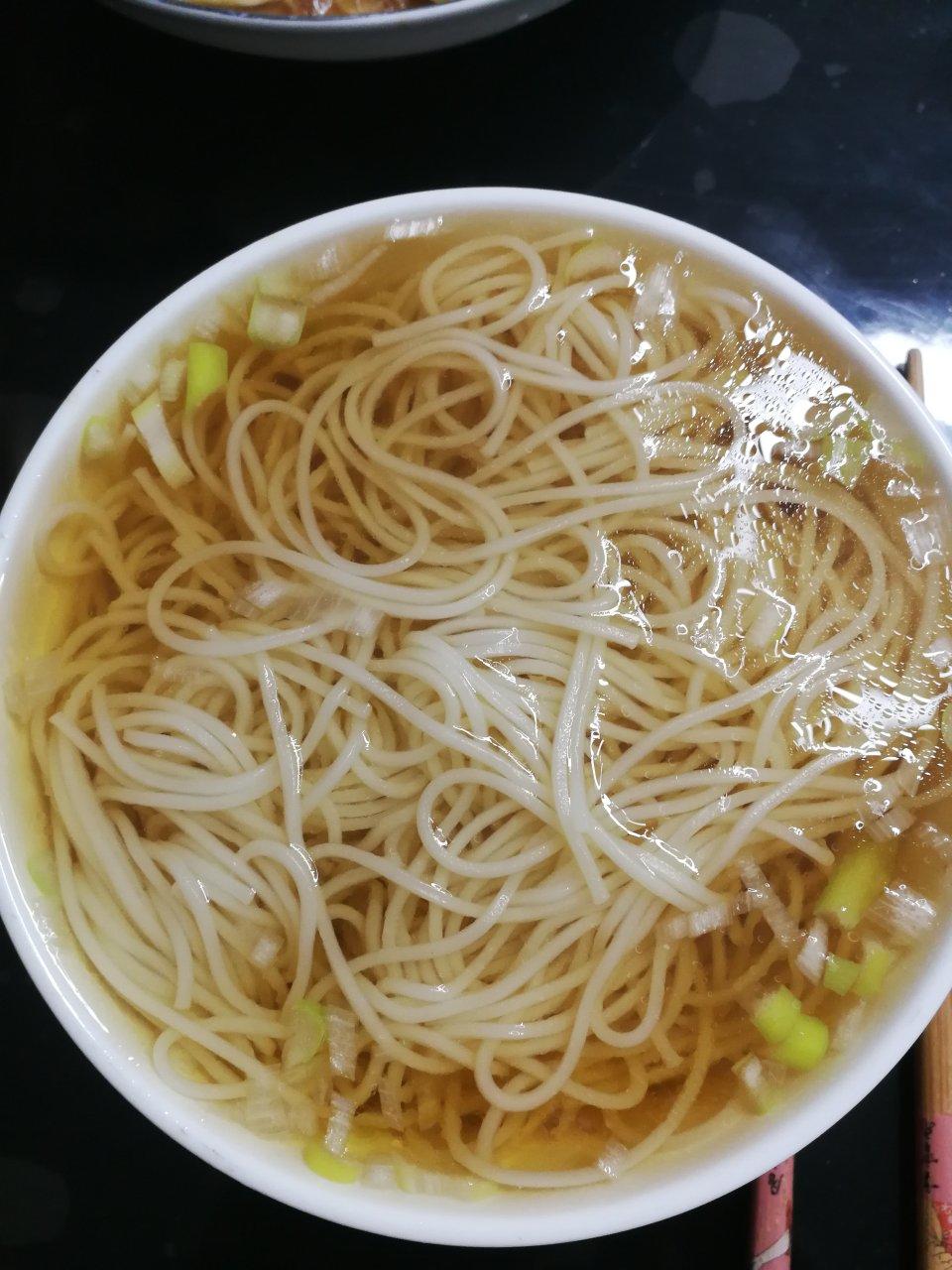 最美不过那碗阳春面