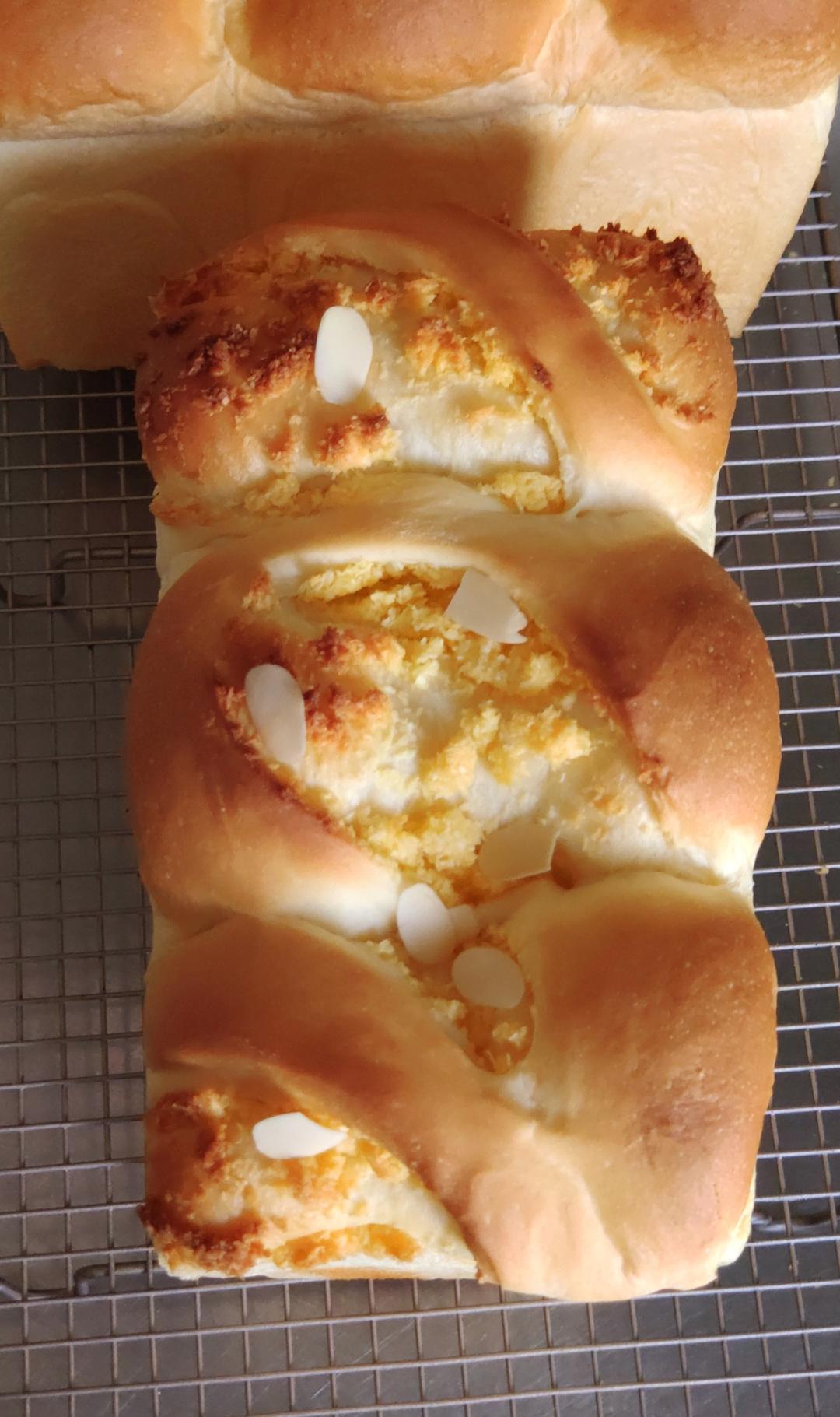 超滋润的椰蓉吐司｜100%酸奶中种(面包体绝绝子，推荐)