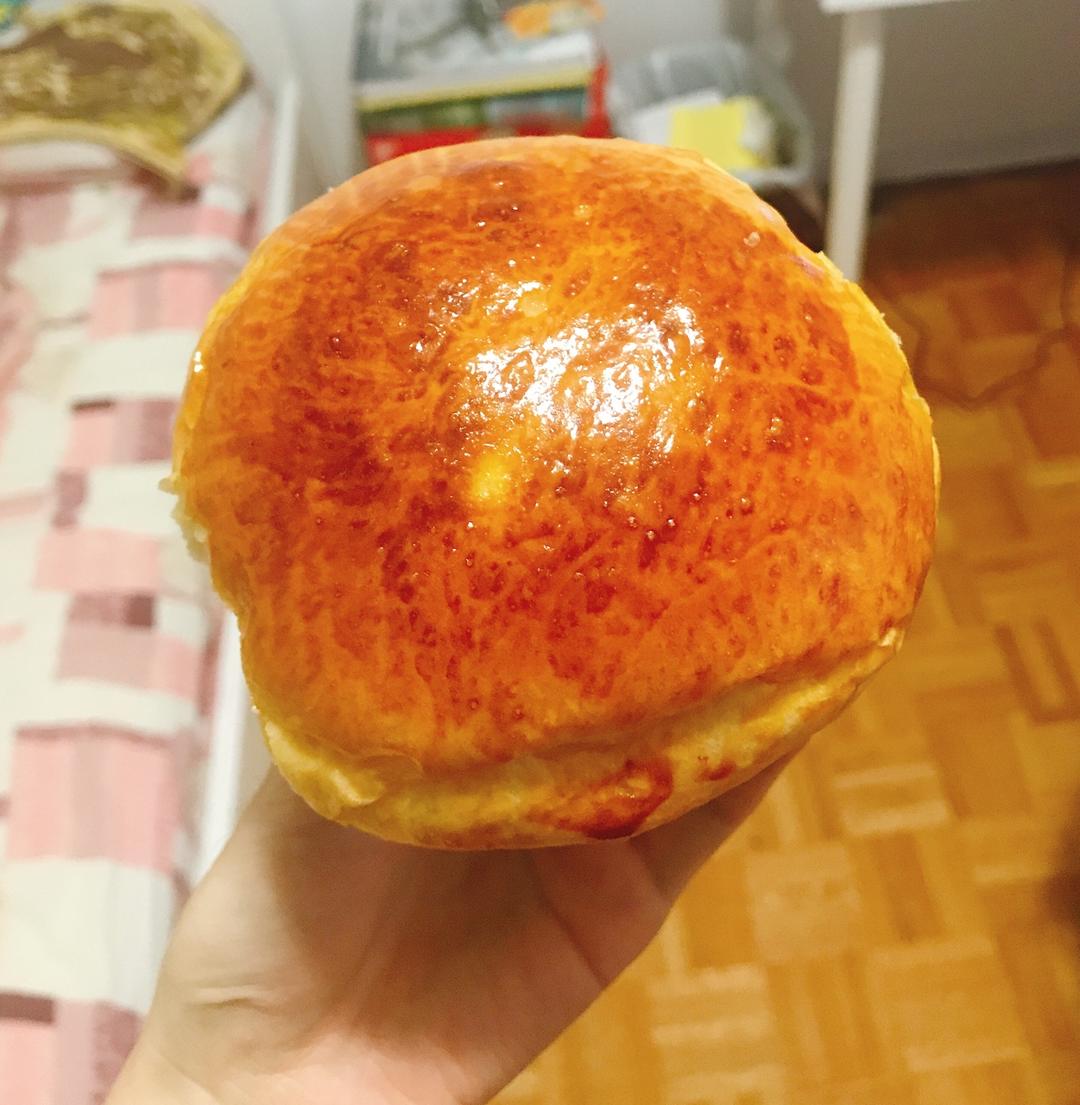 牛奶栗子面包
