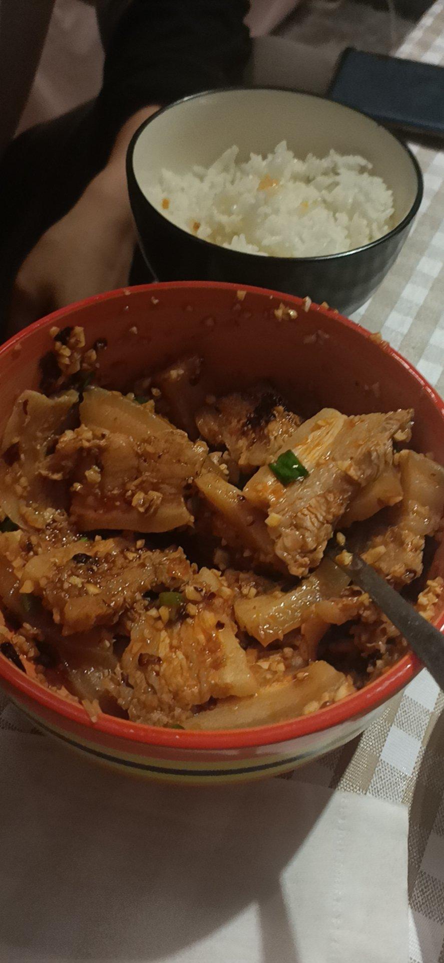 有时候，真的忍不住，搞一盘蒜泥白肉