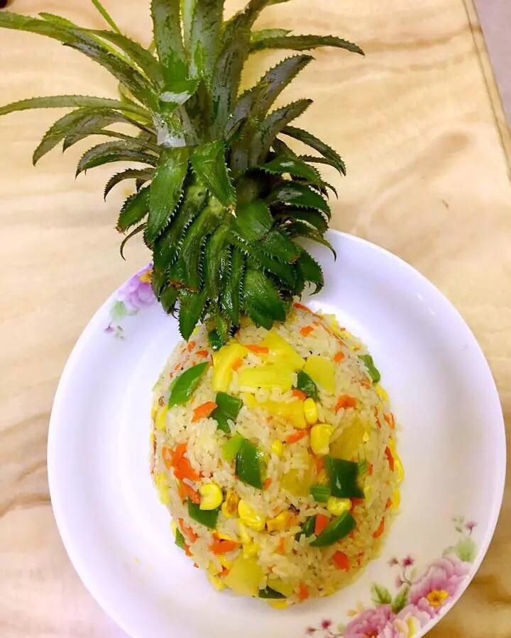 菠萝炒饭