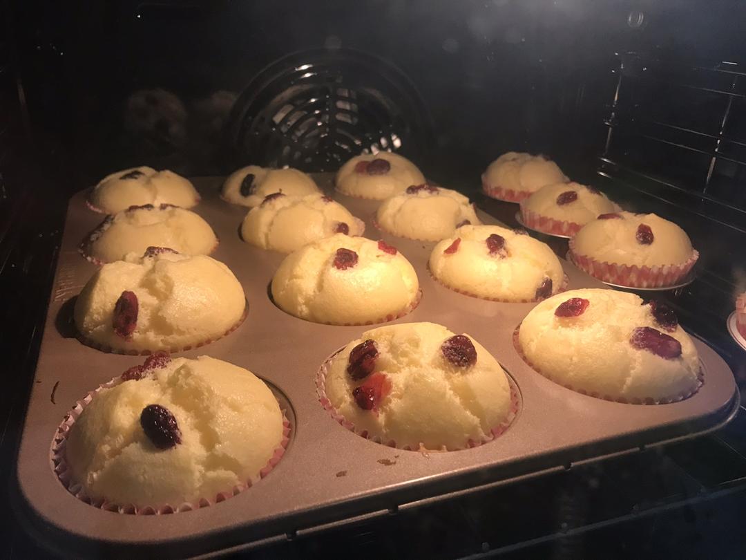 纸杯蛋糕 8寸戚风蛋糕的量