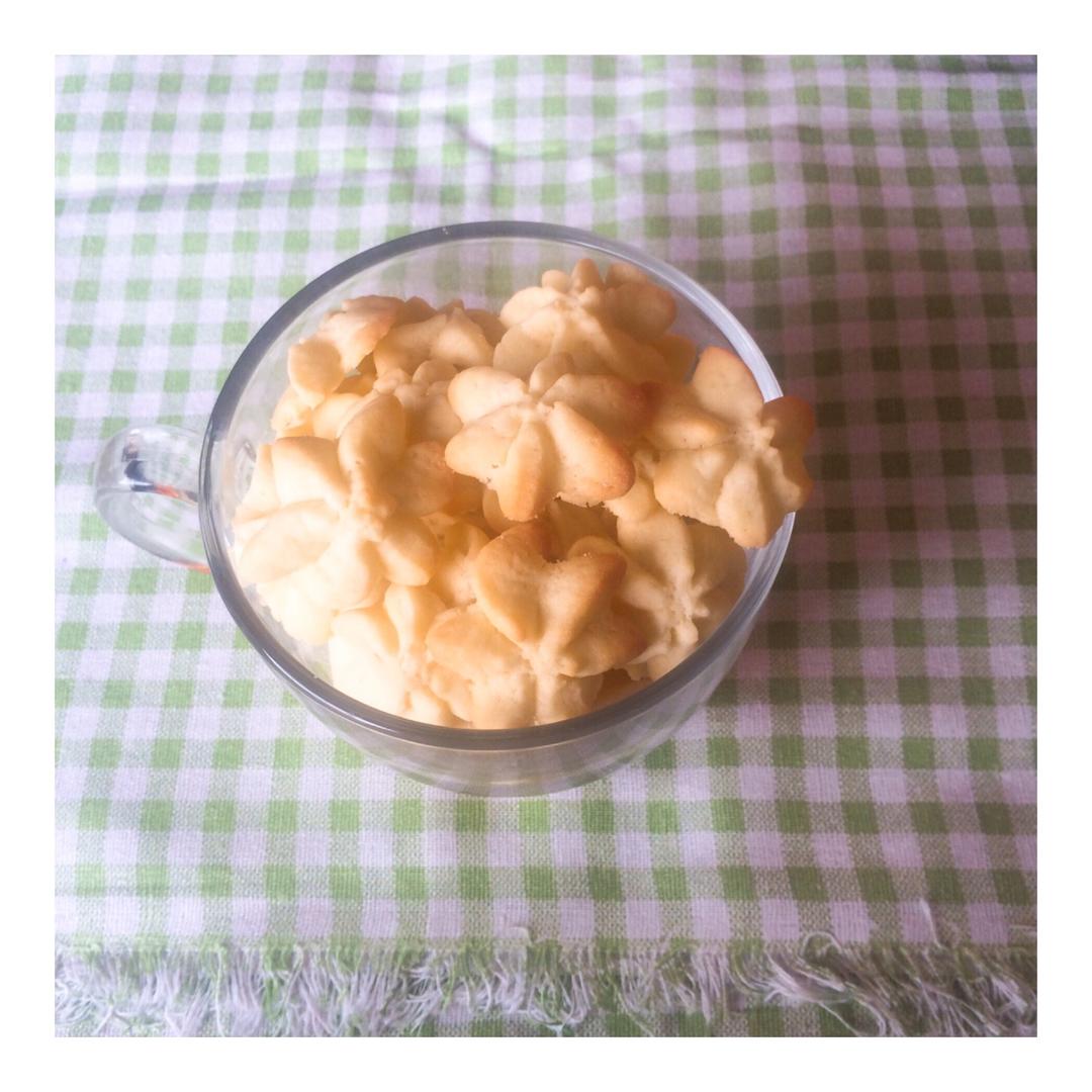 多种口味曲奇（香草、巧克力、抹茶）