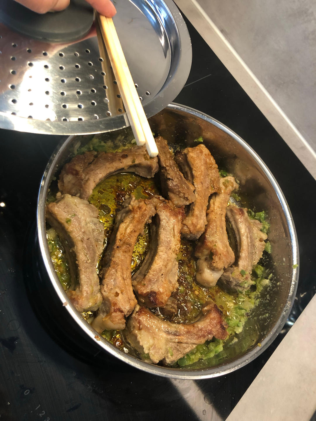 蒜香排骨