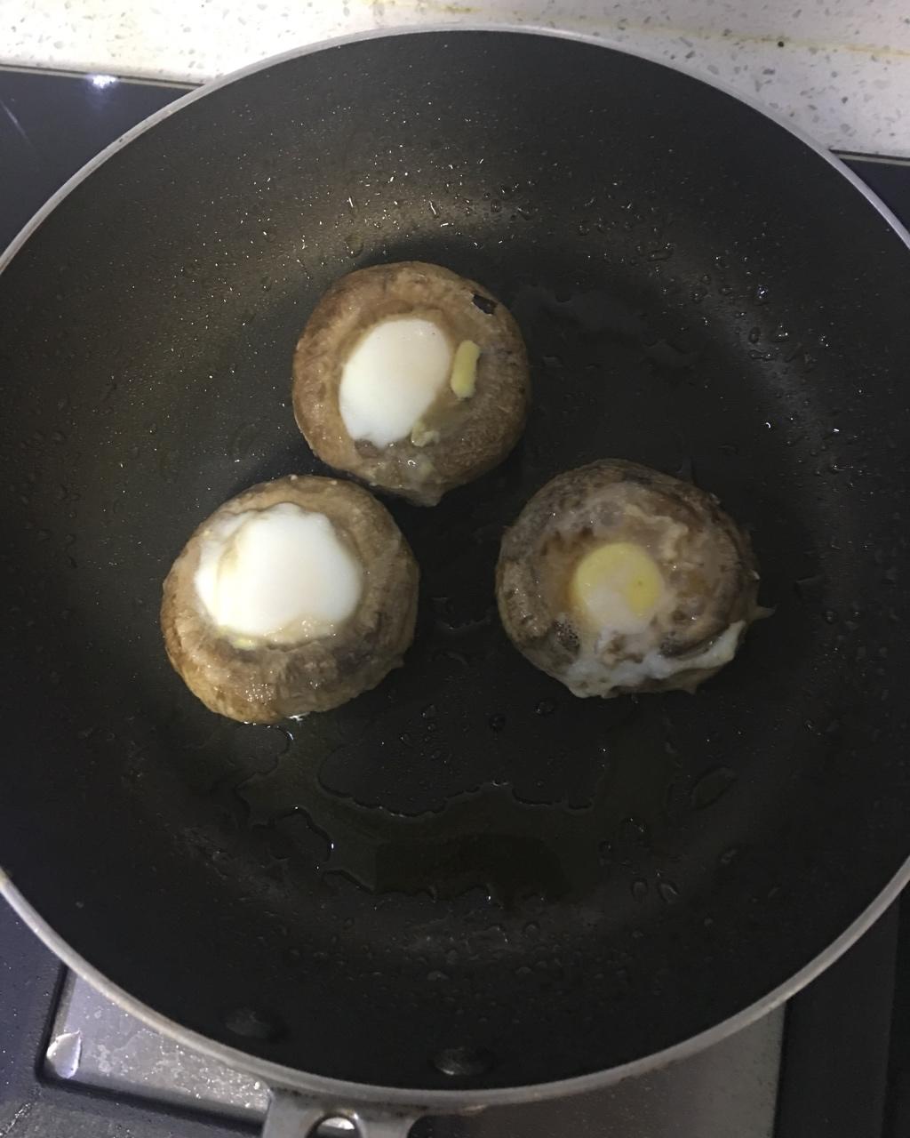 美味的圆菇