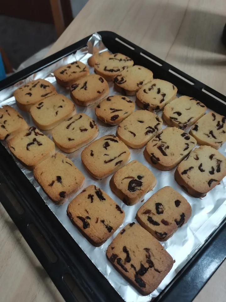 蔓越莓饼干的做法（烤箱做饼干）