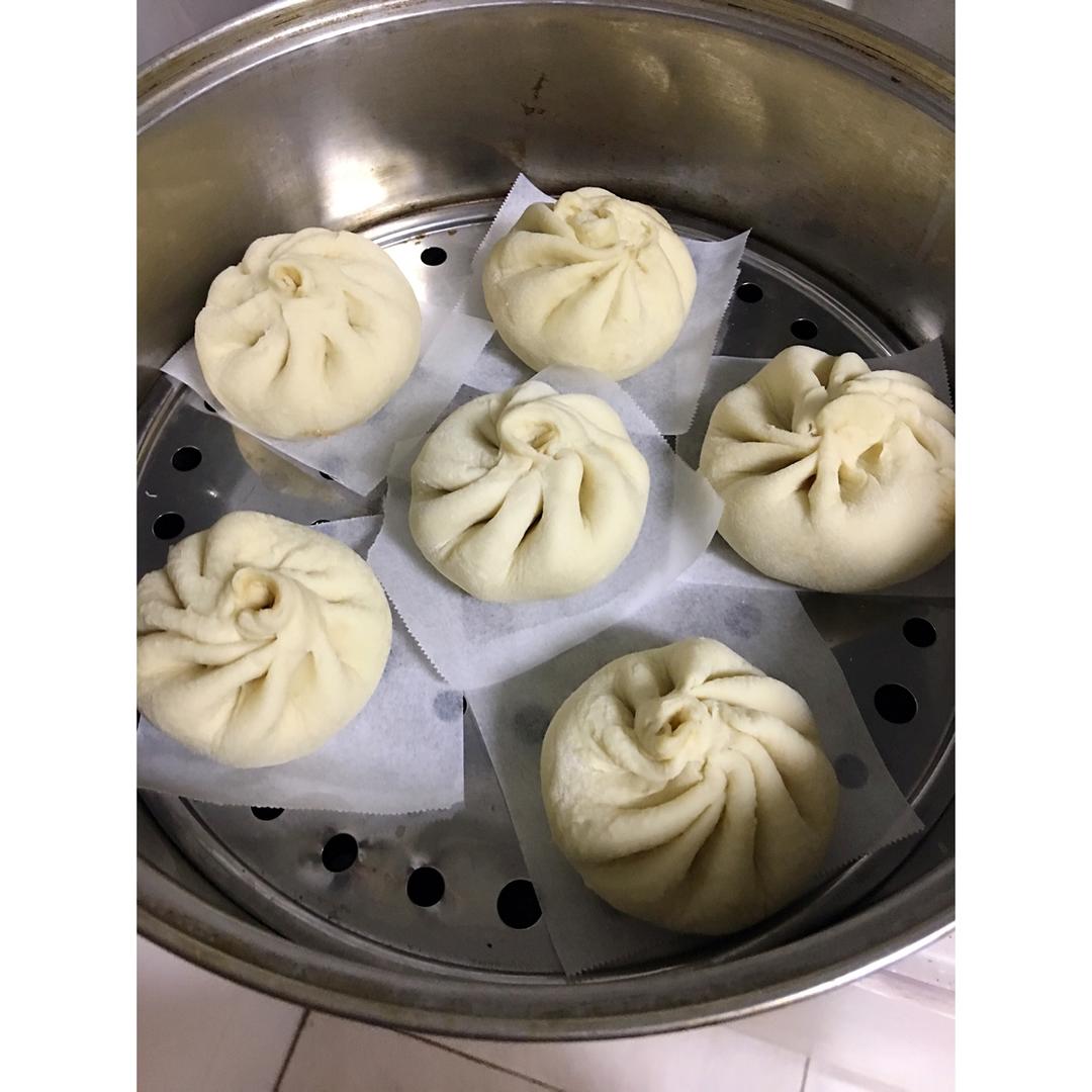 肉包子,杠杠的