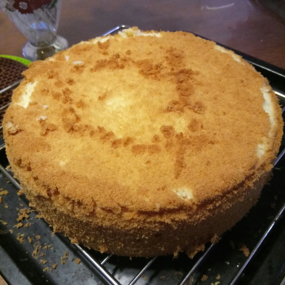 烤箱做蛋糕（戚风蛋糕的做法）