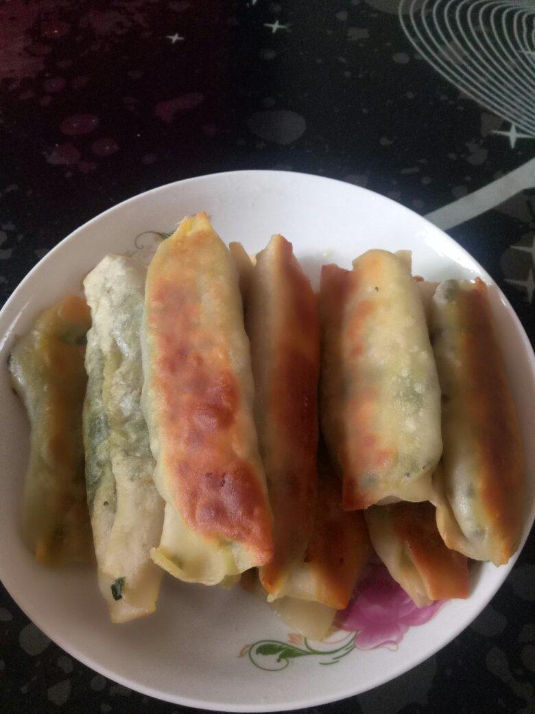 三鲜锅贴