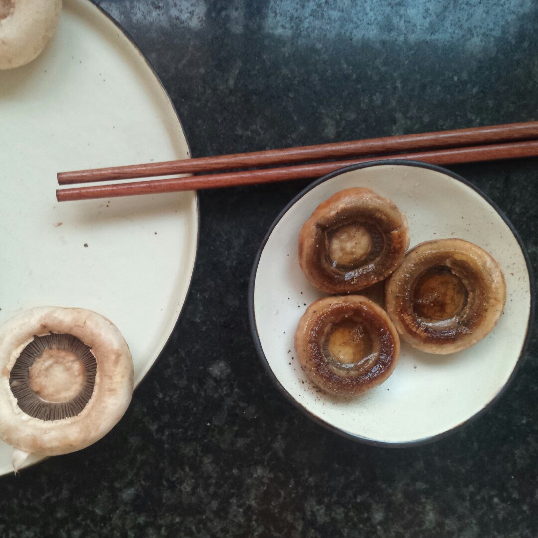 保留最原始鲜味儿的煎口蘑