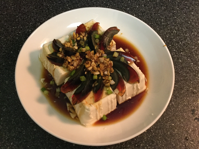 皮蛋豆腐