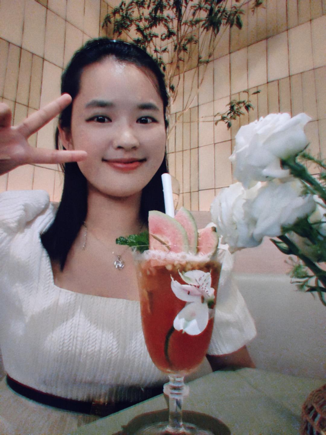 爱做饭的留小兔