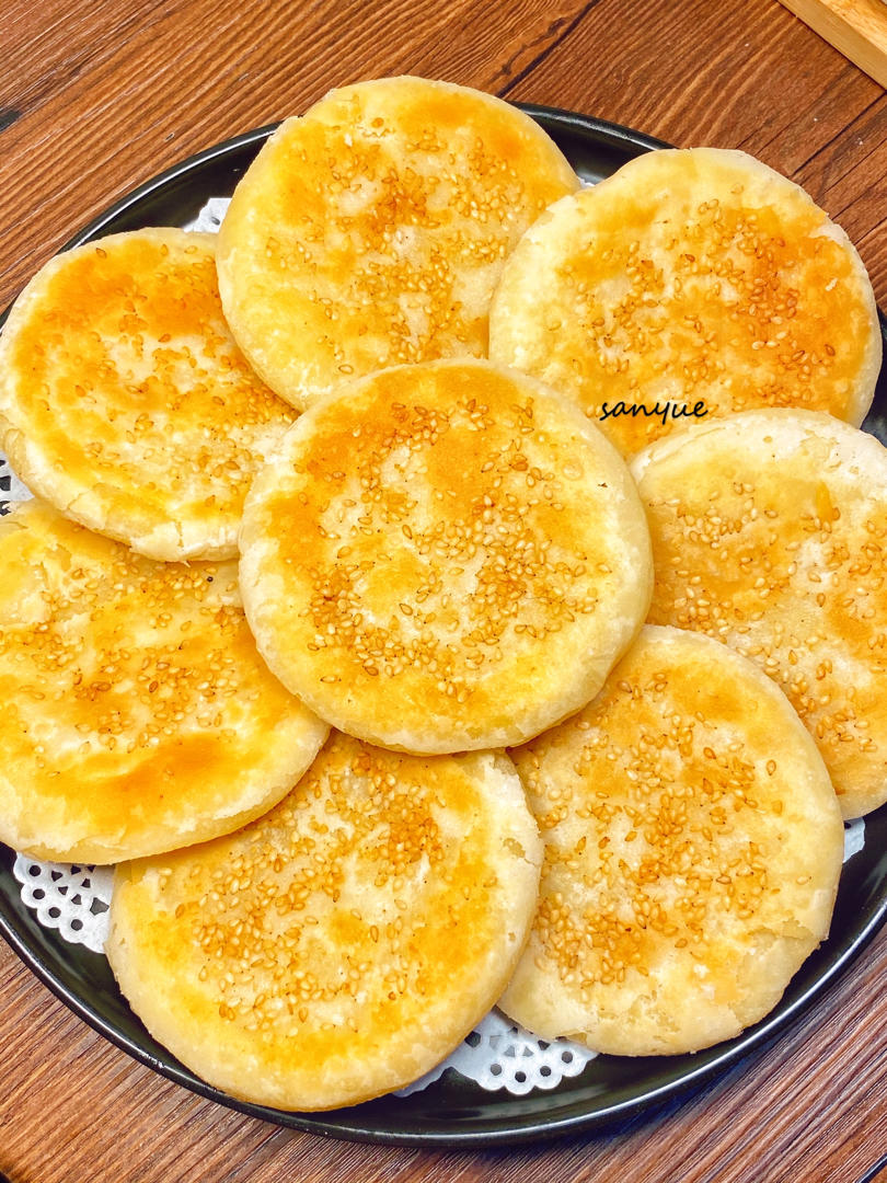 三月小厨做的酥掉渣的芝麻糖酥饼 酥脆可口 唇齿留香 味道媲美饼店 附